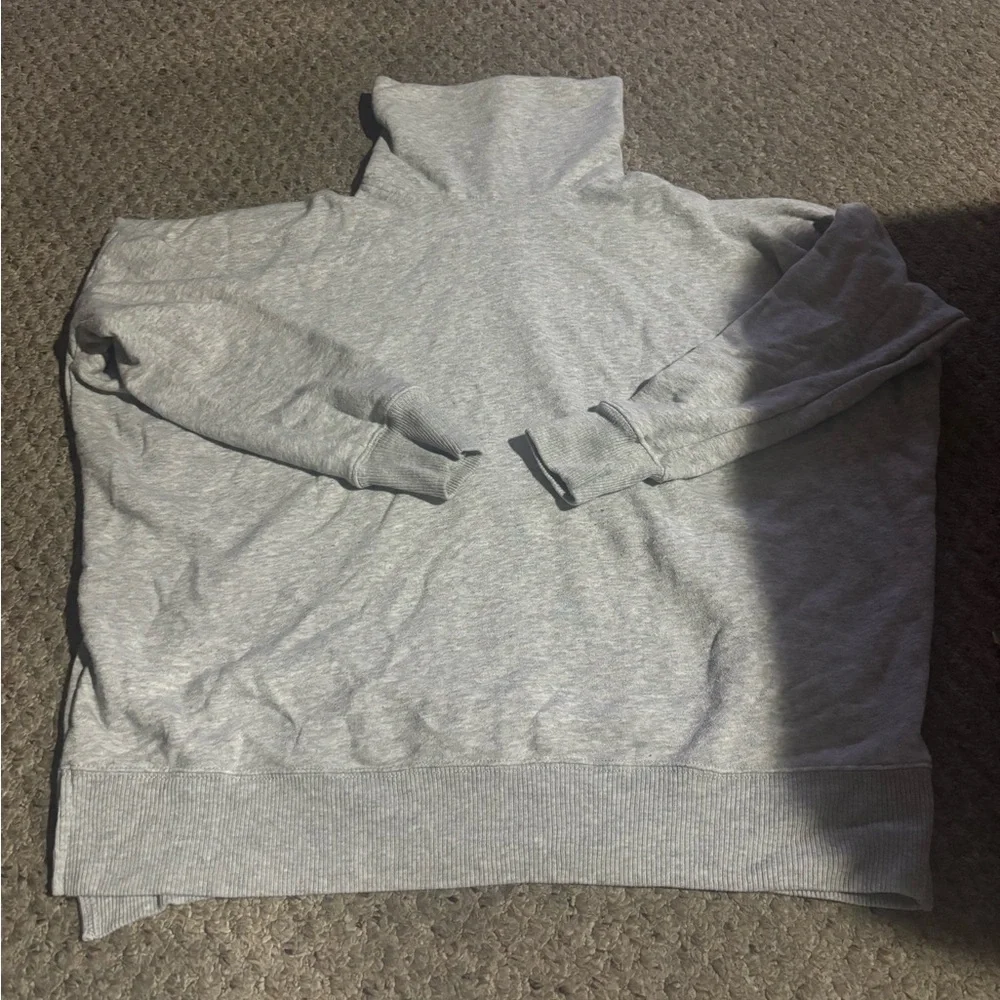 Grey Aerie turtleneck sweatshirt size XS - Picture 1 of 2